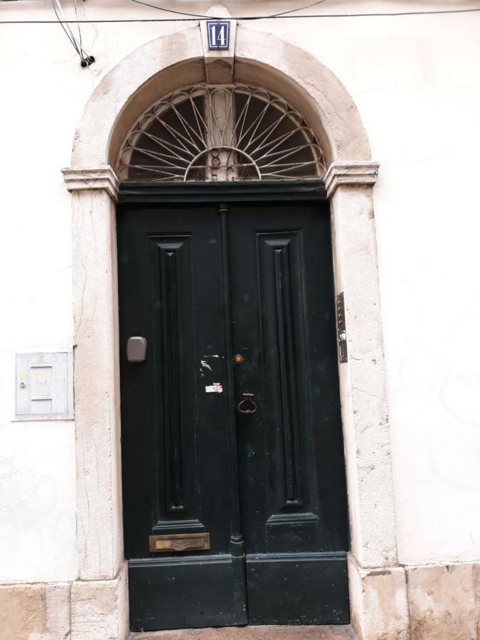 Charming Flat Apartment Lisbon